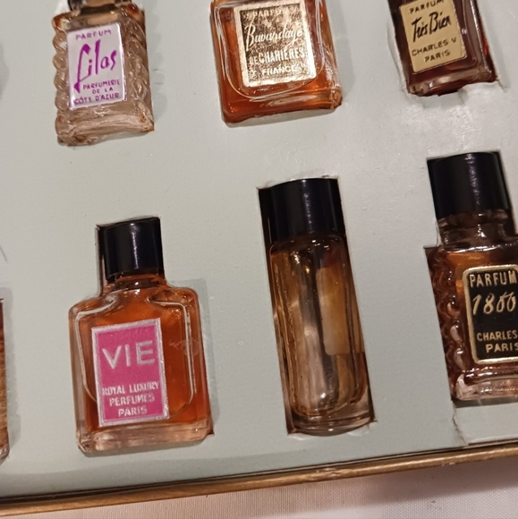 NEW!! Vintage Jolis Parfums Paris (Sample Set, 21ct) - Picture 6 of 12